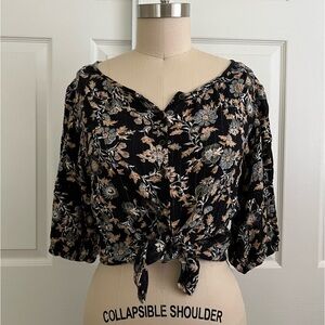 Knox Rose | Floral Elbow Sleeve Top | XS